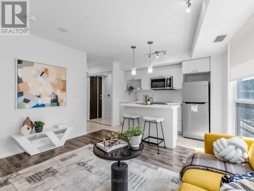 1012 - 18 Yonge Street, Toronto, photo 8