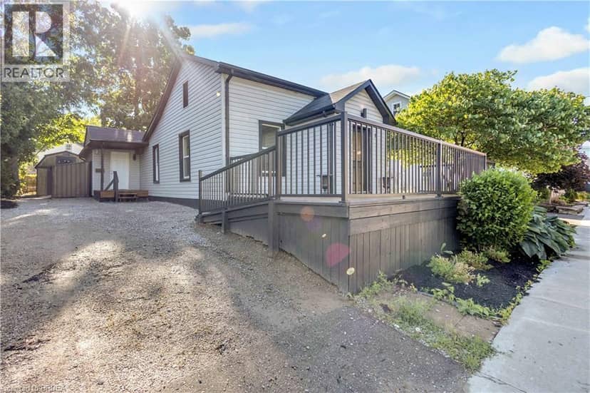 71 KENT Street N, Simcoe, photo 2