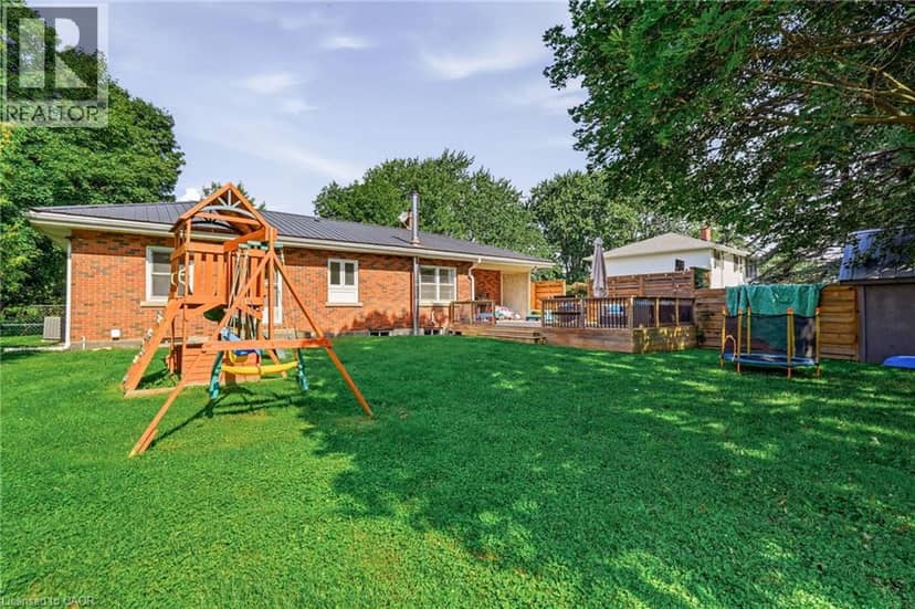670 THOMPSON Road — photo 40 of 40