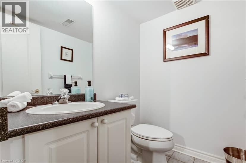 260 SILVERBIRCH Boulevard — photo 25 of 40