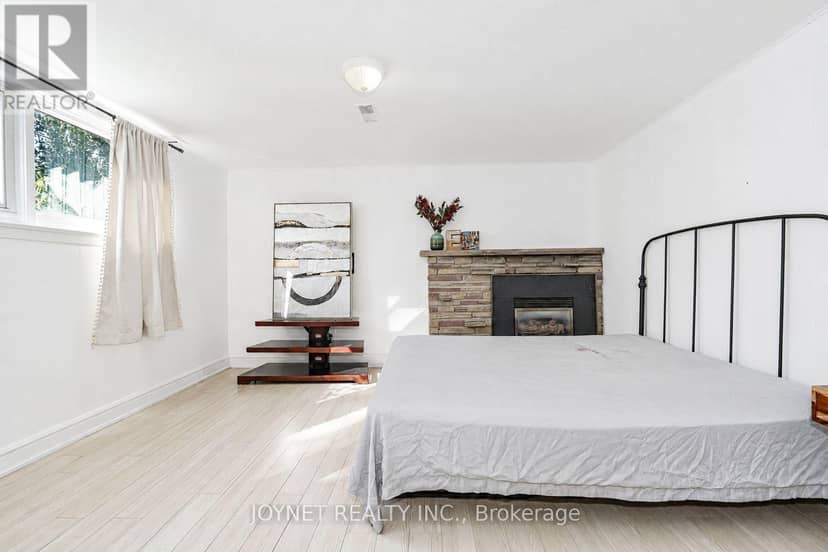 42 Brucedale Crescent — photo 31 of 40