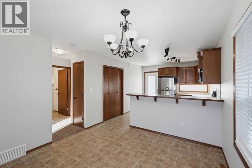 124 Kentwood Drive, Red Deer, photo 5