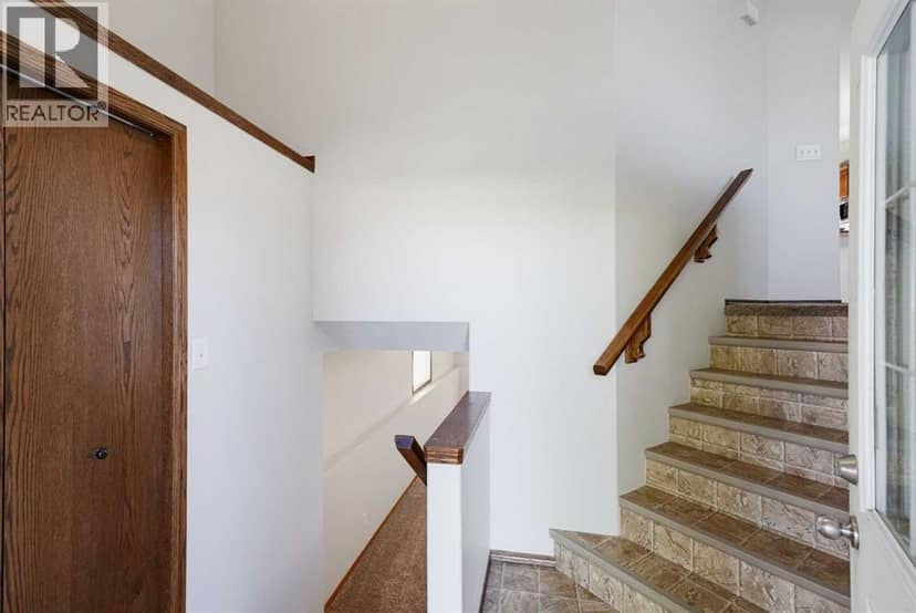 124 Kentwood Drive — photo 14 of 27