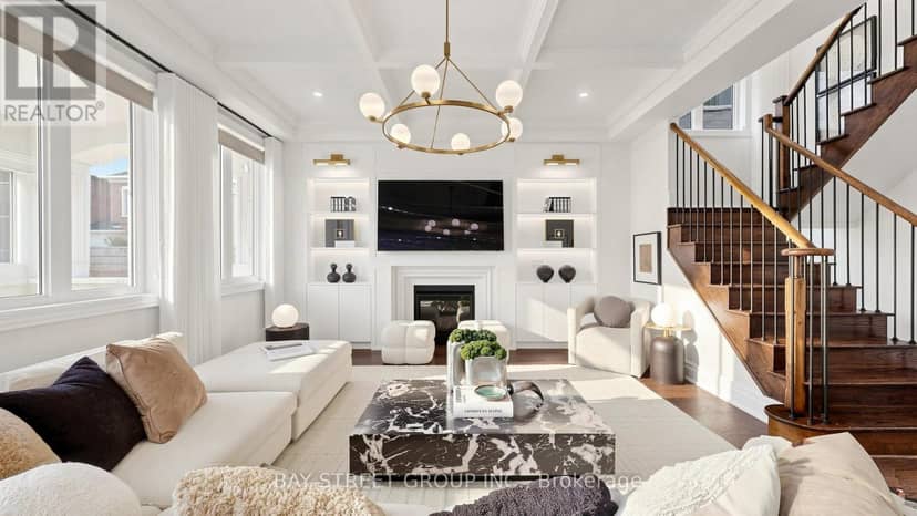 40 Shining Willow Court, Richmond Hill, photo 5
