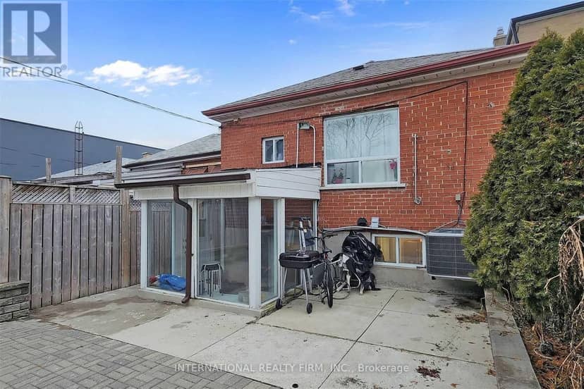 297 Gilbert Avenue — photo 31 of 34