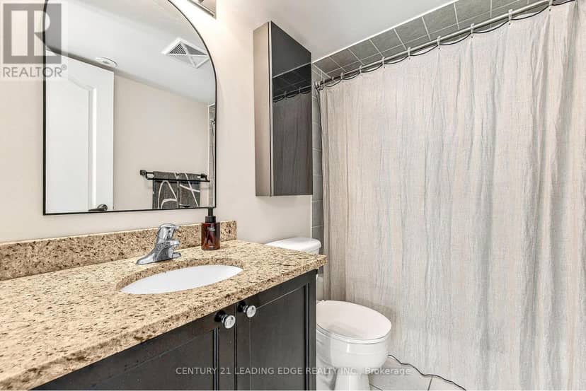 TH5 - 98 Carr Street — photo 12 of 29