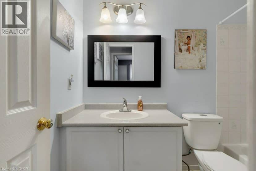 94 DAWN Crescent — photo 17 of 39