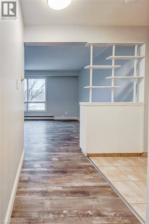 105 DIXON Street — photo 11 of 40