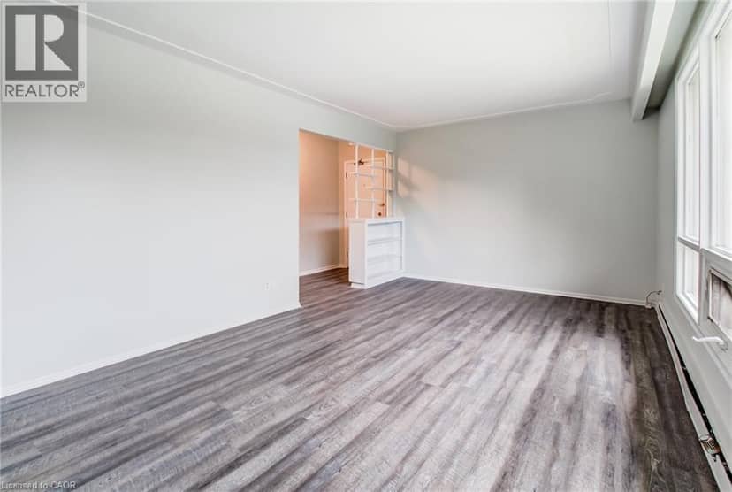 105 DIXON Street — photo 23 of 40