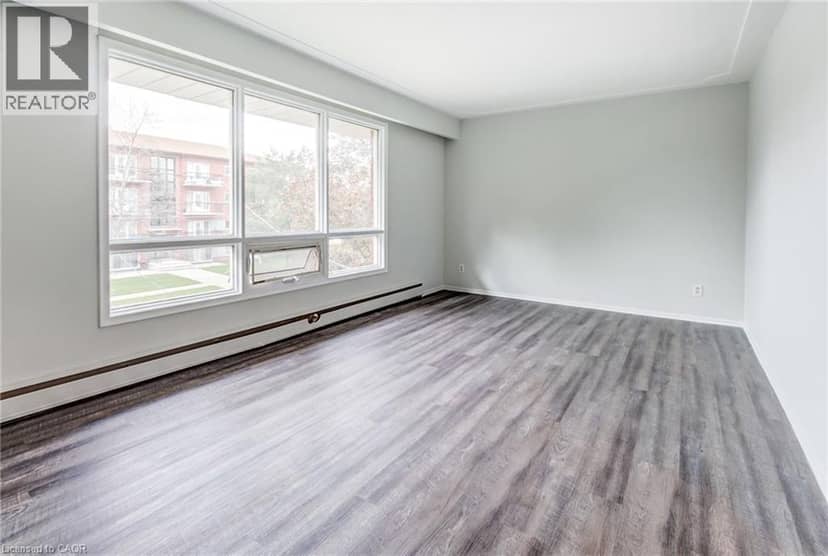 105 DIXON Street — photo 21 of 40