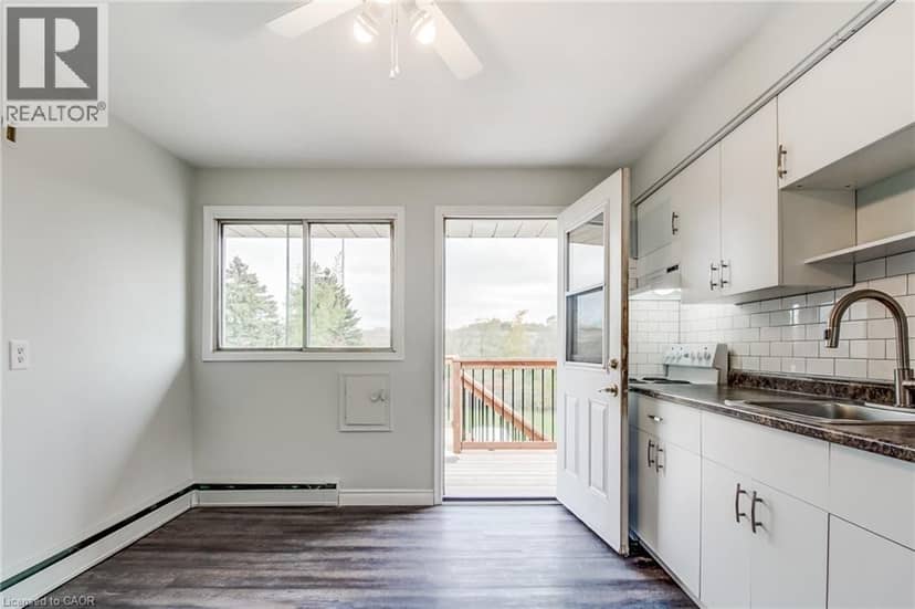 105 DIXON Street — photo 28 of 40