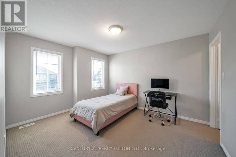 24 Cragg Crescent — photo 22 of 28