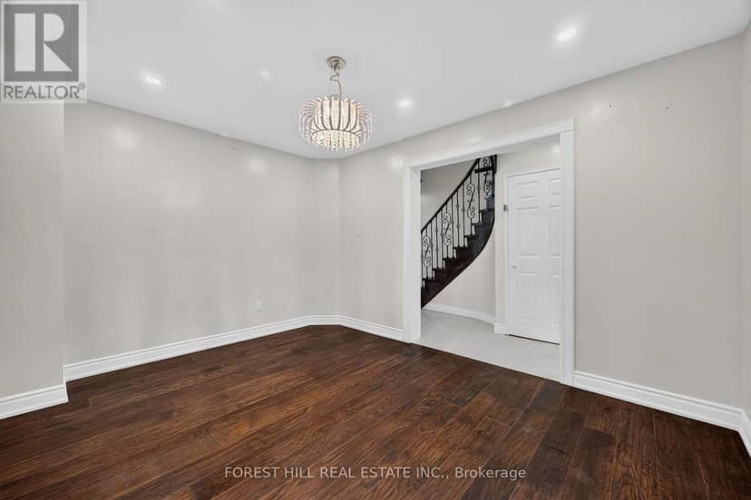 55 Castlehill Road, Brampton, photo 6