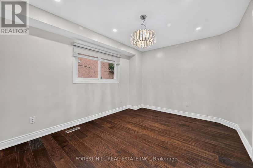 55 Castlehill Road, Brampton, photo 8
