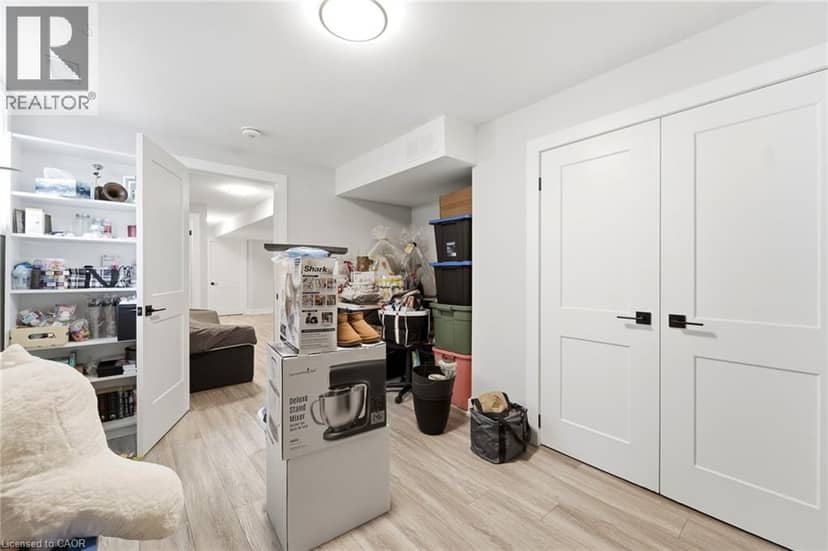 226 LAFAYETTE Street E — photo 26 of 31