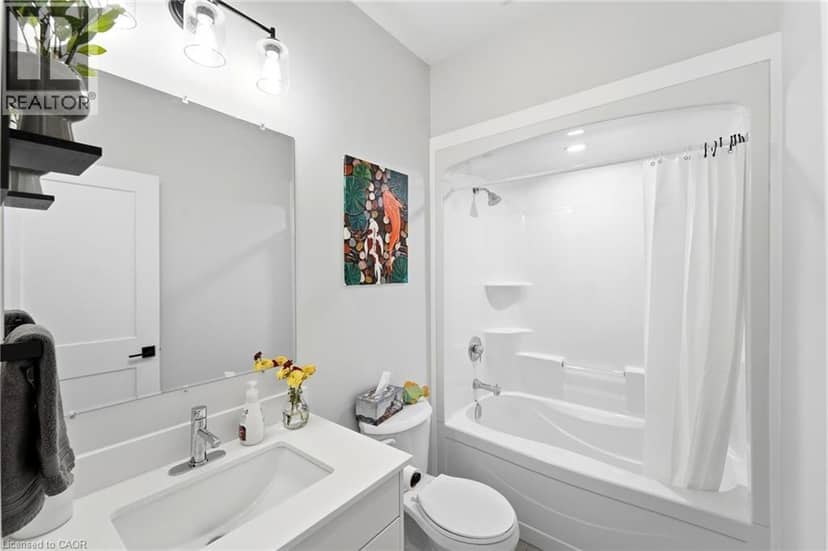 226 LAFAYETTE Street E — photo 20 of 31