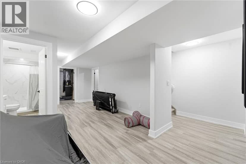 226 LAFAYETTE Street E — photo 23 of 31