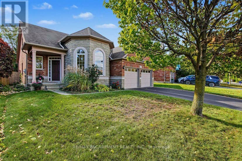 172 Valmont Court, Hamilton, photo 3