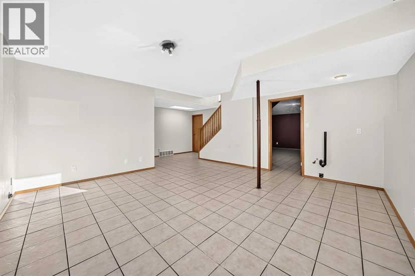 26 Firdale Close — photo 24 of 35