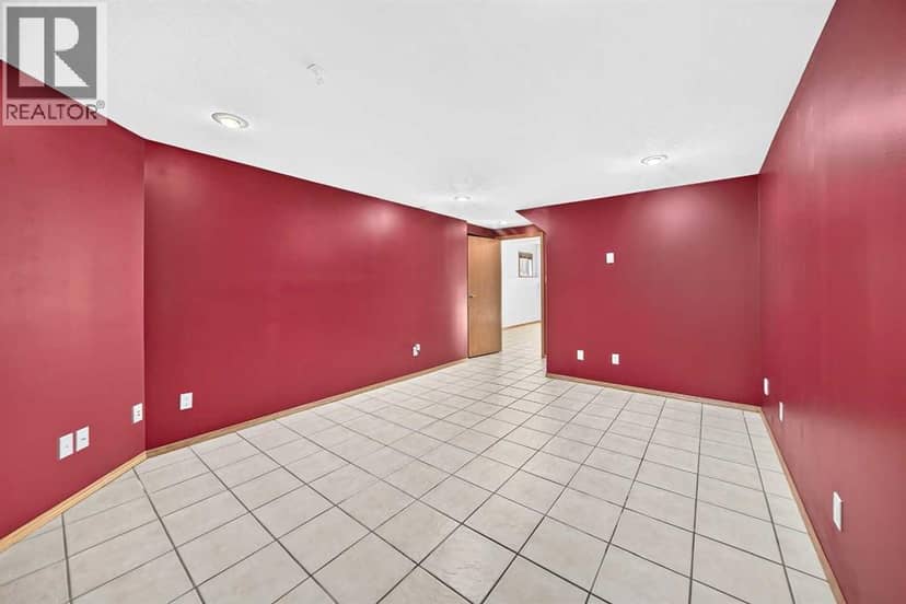 26 Firdale Close — photo 25 of 35