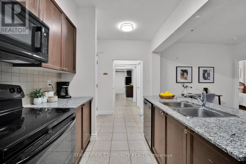 224 - 10211 Keele Street — photo 17 of 40