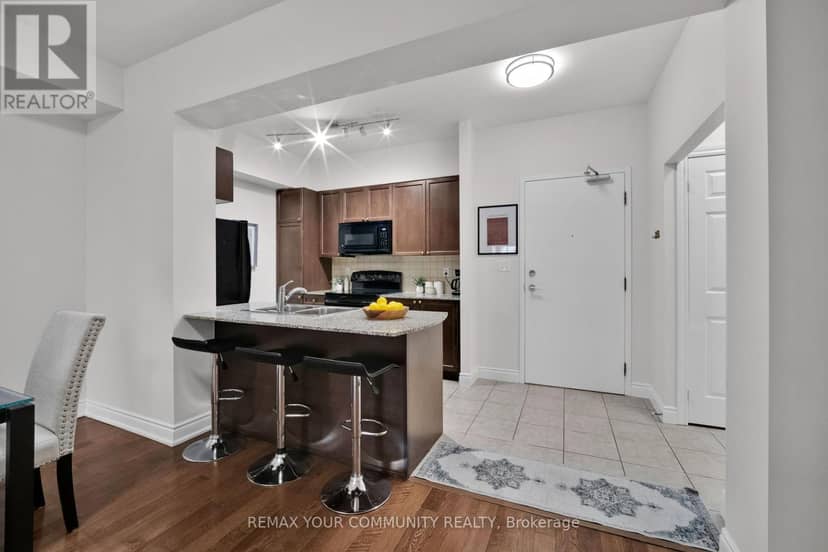 224 - 10211 Keele Street — photo 13 of 40