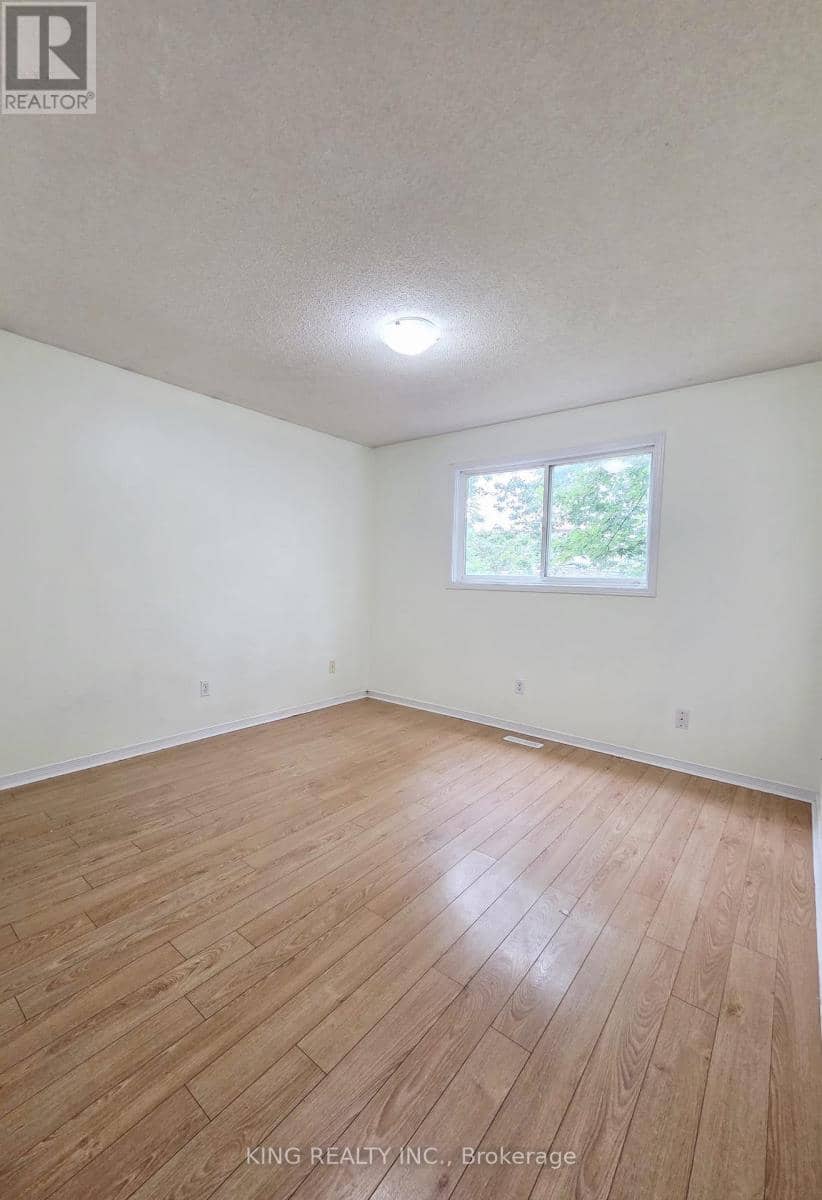 322 Fleming Drive — photo 16 of 28