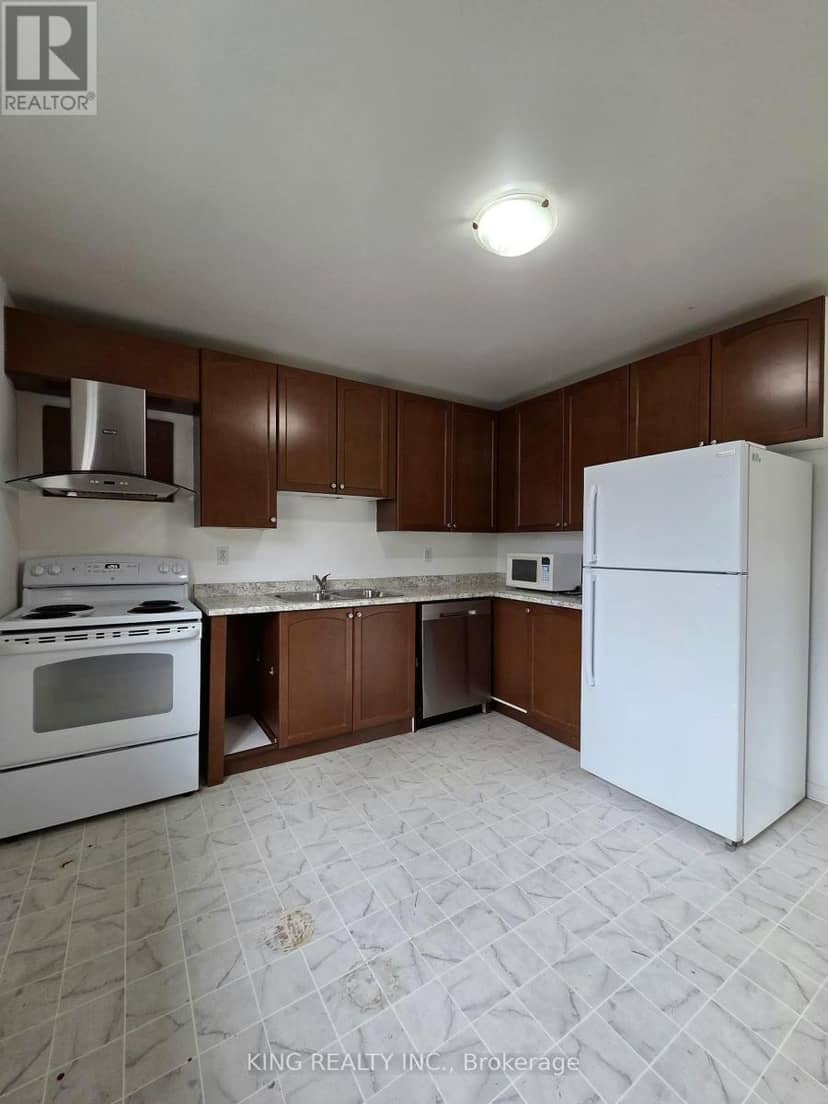 322 Fleming Drive, London East, photo 5