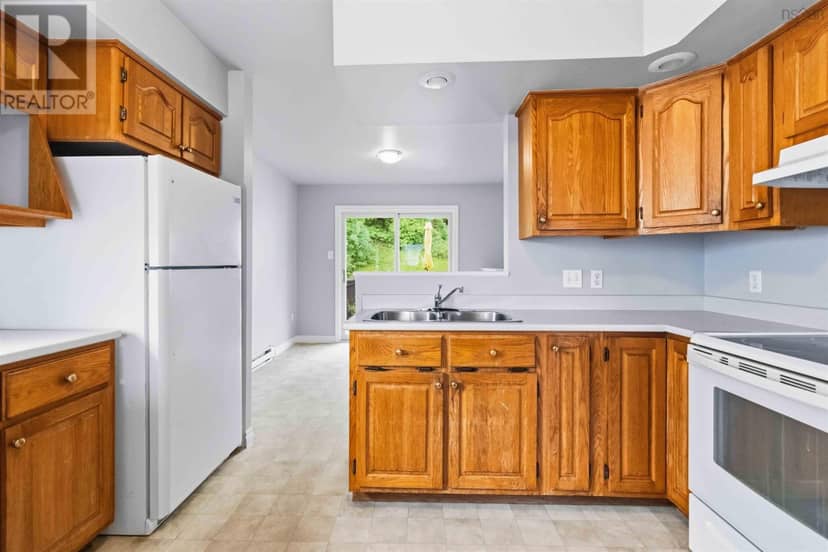 85 Armcrest Drive — photo 15 of 40