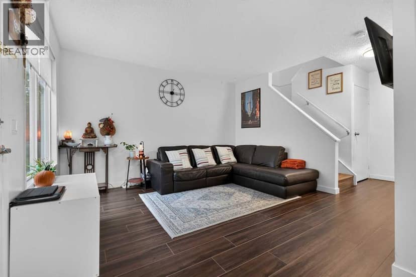 442, 406 Blackthorn Road NE, Calgary, photo 4