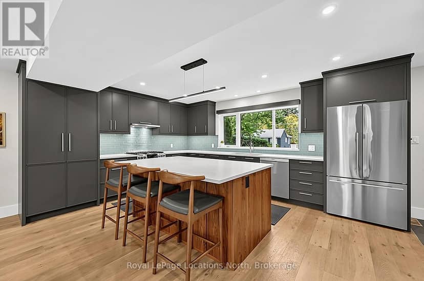 429 Birch Street — photo 11 of 40