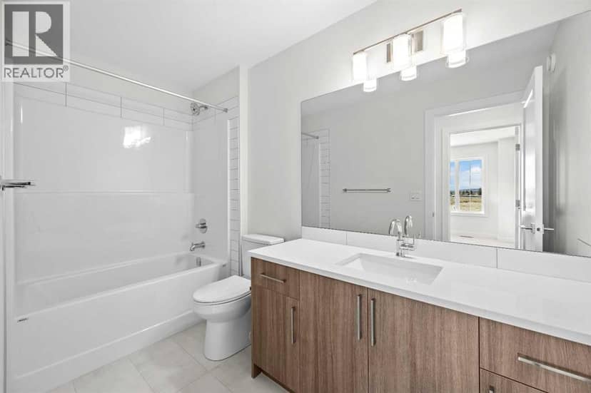 131 Greenwich Drive NW — photo 39 of 40