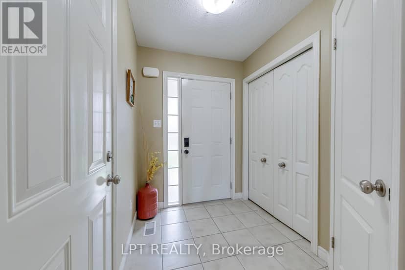 6 - 10 Fallowfield Drive — photo 6 of 40