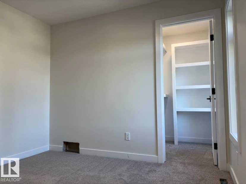 7928 97 AV NW — photo 20 of 40
