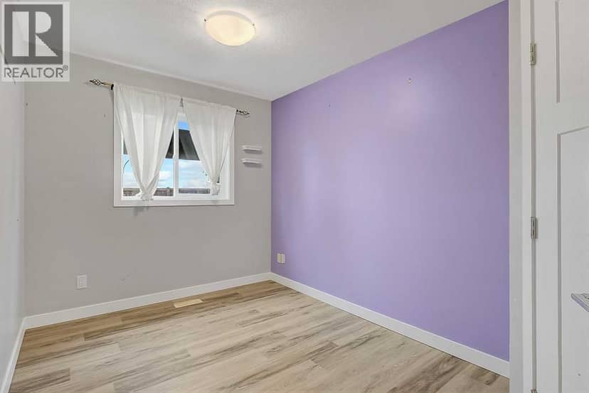 7006 115B Street — photo 22 of 32