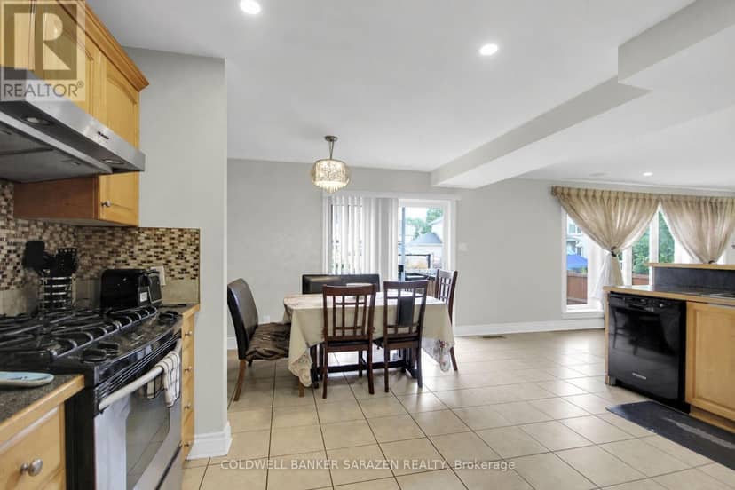 185 Twyford Street — photo 15 of 40