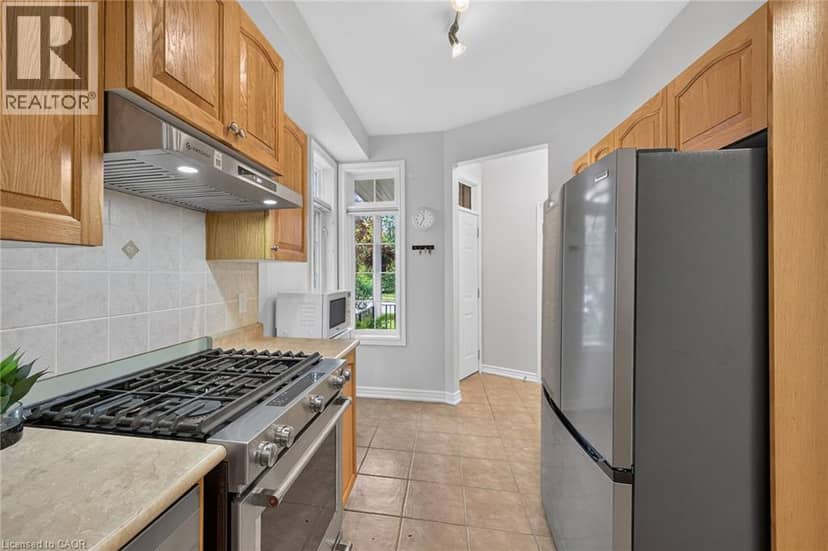 53 SUNNYCROFT Court, Waterdown, photo 8