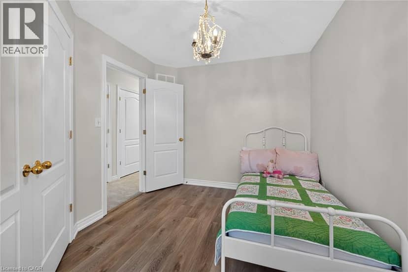 53 SUNNYCROFT Court — photo 29 of 40