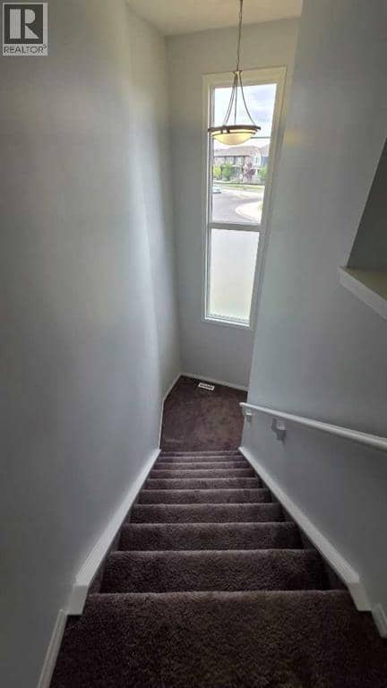 1207 140 Avenue NW — photo 26 of 31