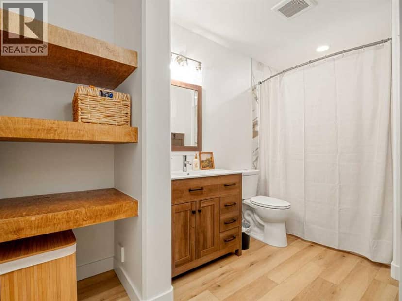 279 Northlander Bend W — photo 29 of 40