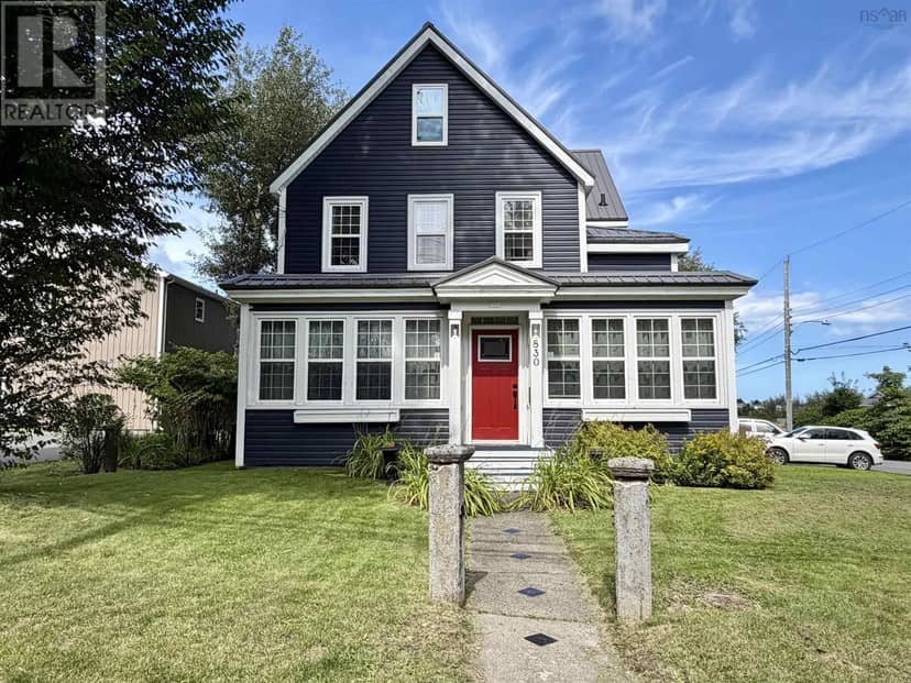 830 Main Street, Glace Bay