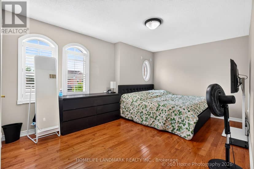42 Blackfriar Avenue — photo 12 of 25
