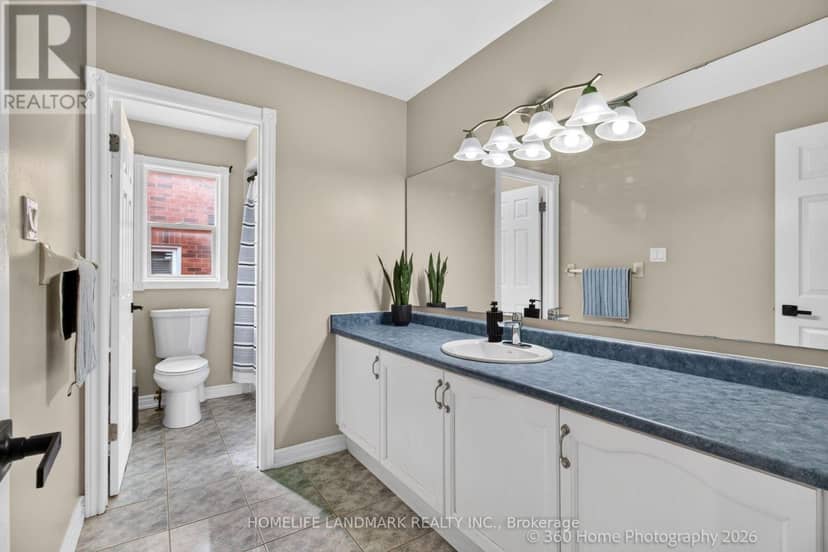 42 Blackfriar Avenue — photo 13 of 25
