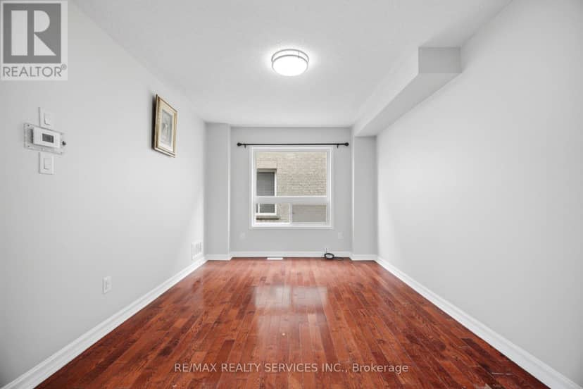 249 Sunny Meadow Boulevard — photo 10 of 40