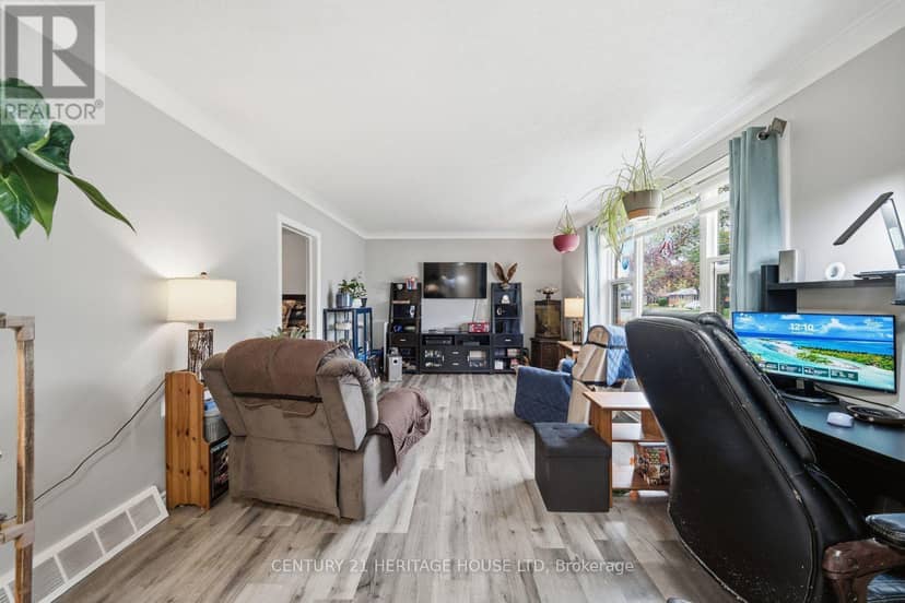 83 Fairview Drive — photo 11 of 33