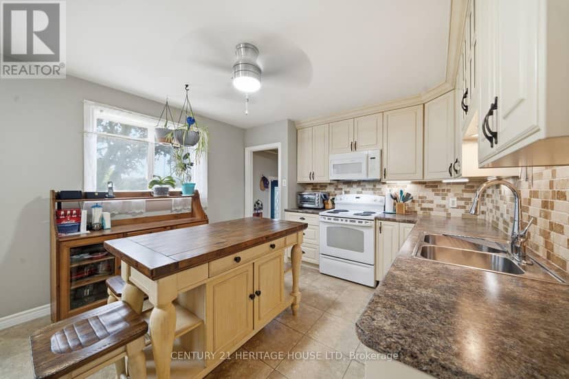 83 Fairview Drive — photo 7 of 33
