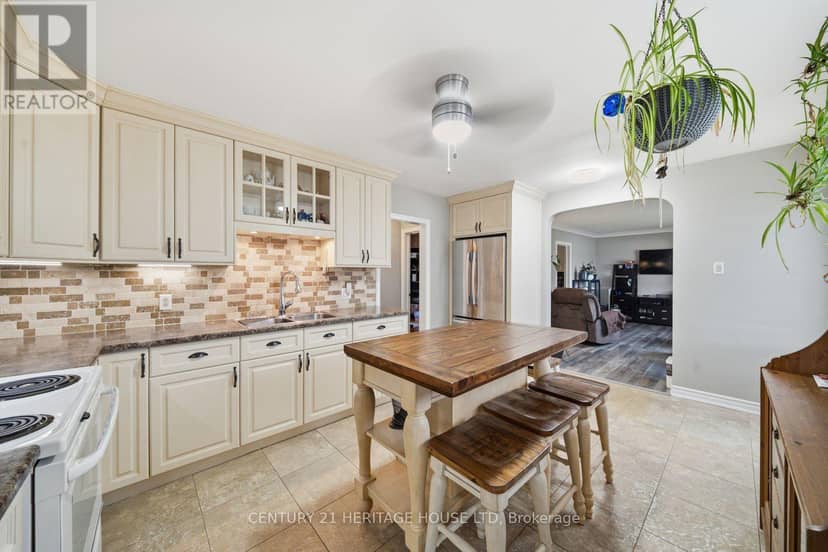 83 Fairview Drive — photo 8 of 33