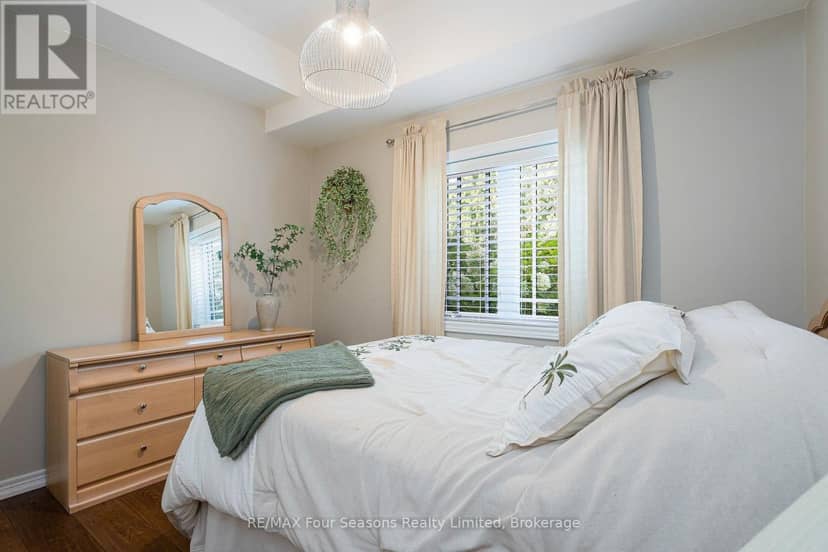 109 - 1 Chamberlain Crescent — photo 17 of 30