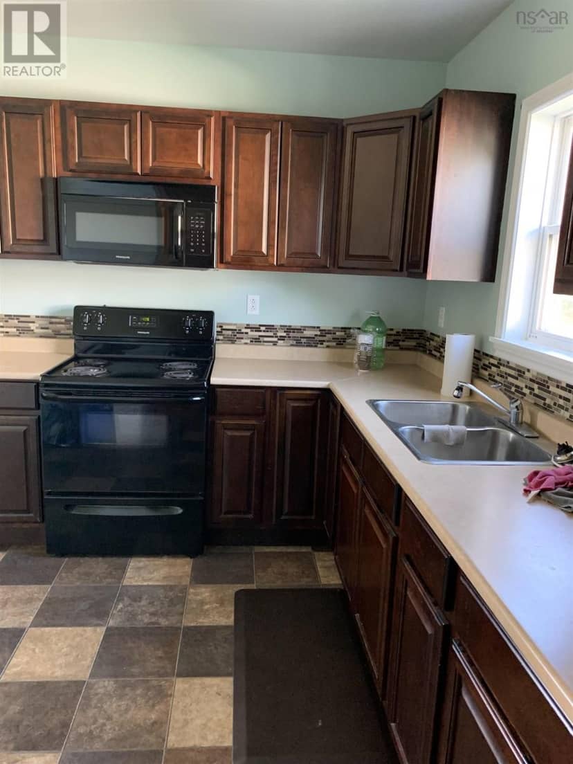 16 Williams Point Road — photo 12 of 22