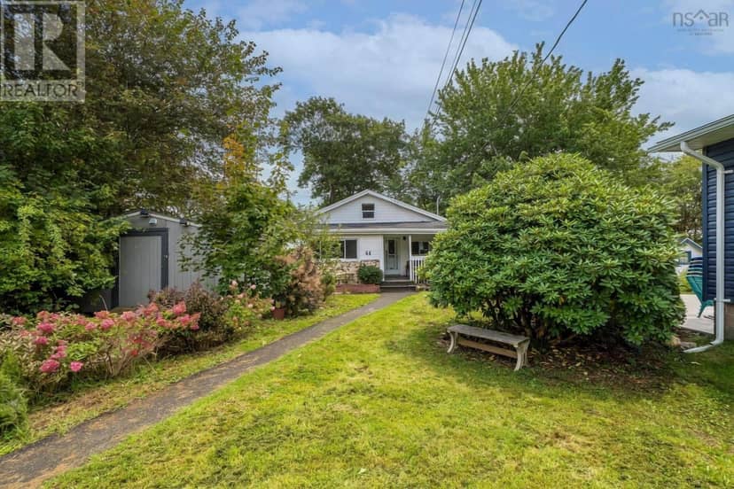 44 Courtney Road — photo 3 of 40